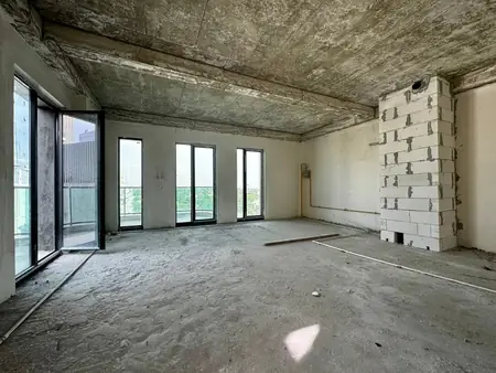 5 dan ortiq xonali kvartira − 296 m², 7/7 qavat