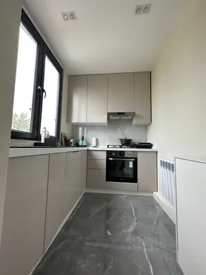 Ijaraga 4 xonali kvartira − 105 m²