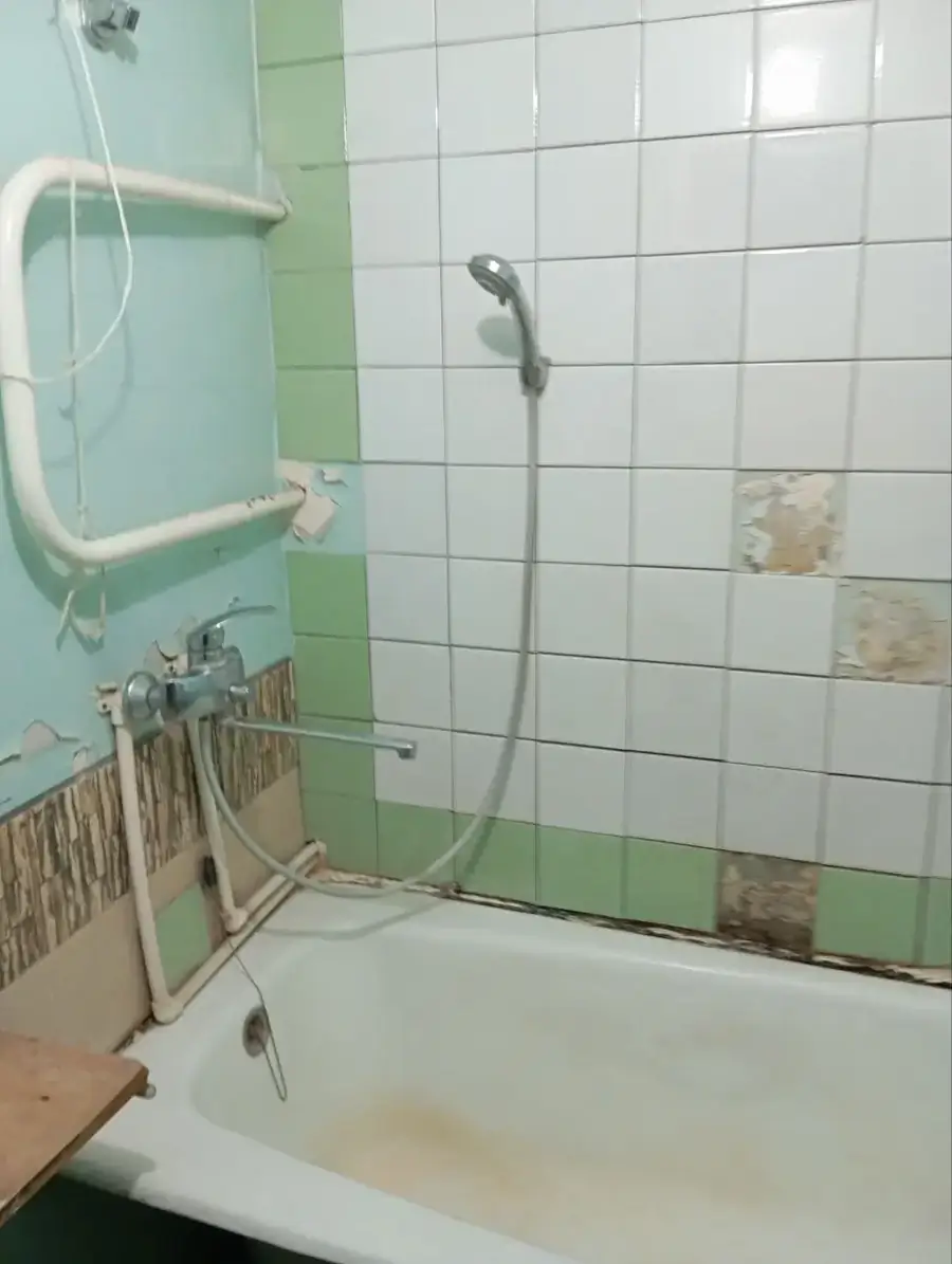 Продается 1-комнатная квартира − 39 м²