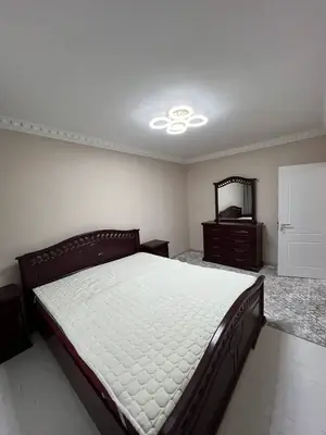 4 xonali kvartira − 100 m², 3/5 qavat