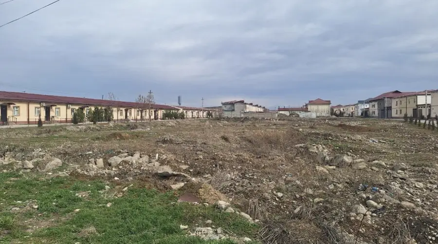 Ofis sotiladi − 2500 m²