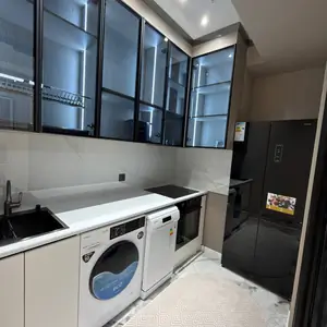 2 xonali kvartira sotiladi − 72 m²