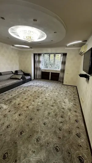 4 xonali kvartira − 95 m², 3/5 qavat