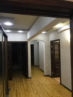 Ijaraga 4 xonali kvartira − 160 m²