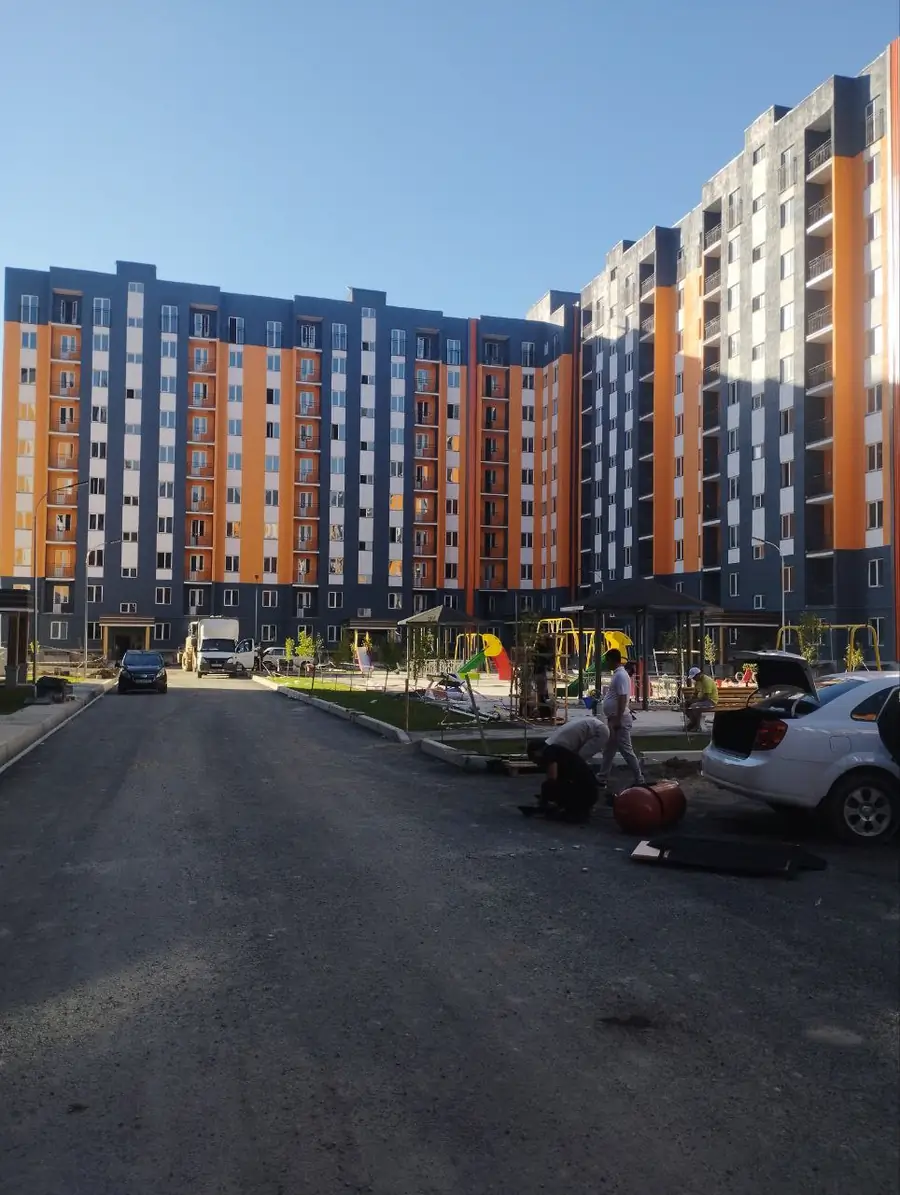 Продается 2-комнатная квартира − 46 м²