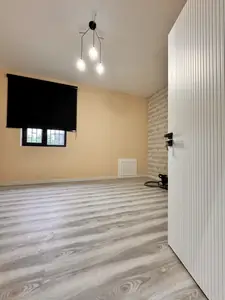 2 qavatli uy sotiladi − 200 m²