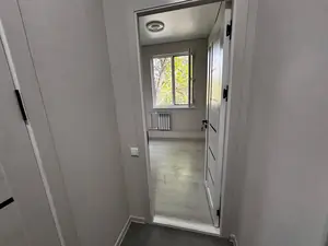 2 xonali kvartira sotiladi − 30 m²