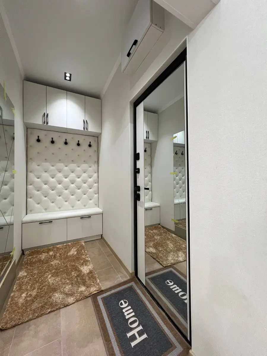 1 xonali kvartira sotiladi − 33 m²