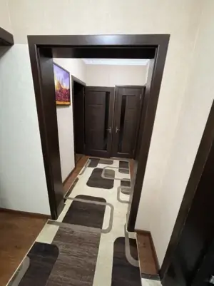 3 xonali kvartira sotiladi − 75 m²