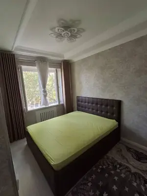 Сдается 3-комнатная квартира − 80 м²