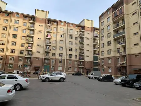 1-комнатная квартира − 42 м², 4/8 этаж