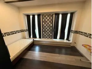 3 xonali kvartira sotiladi − 82 m²