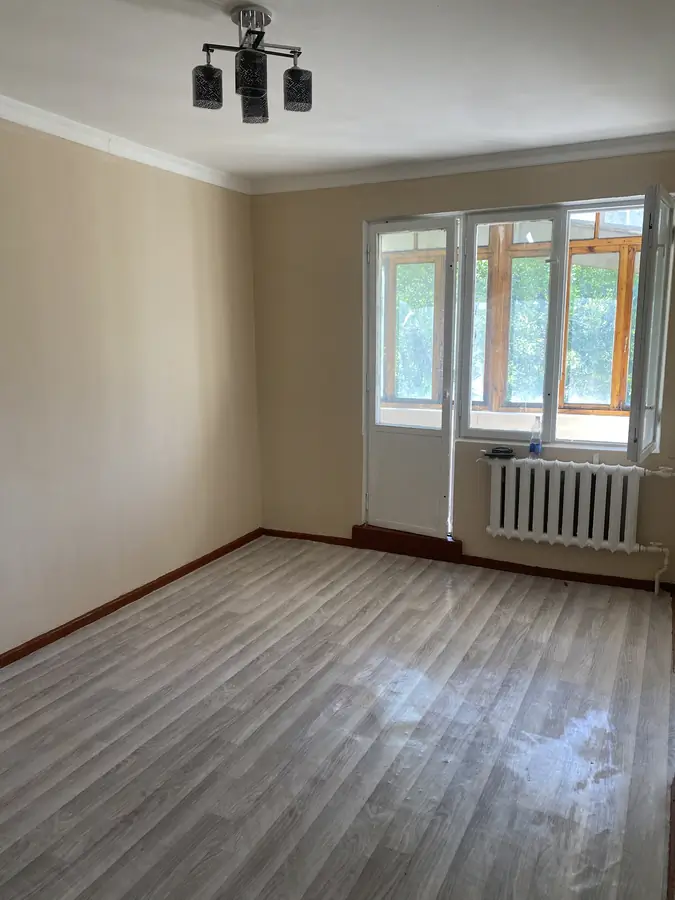 Продается 2-комнатная квартира − 48.8 м²