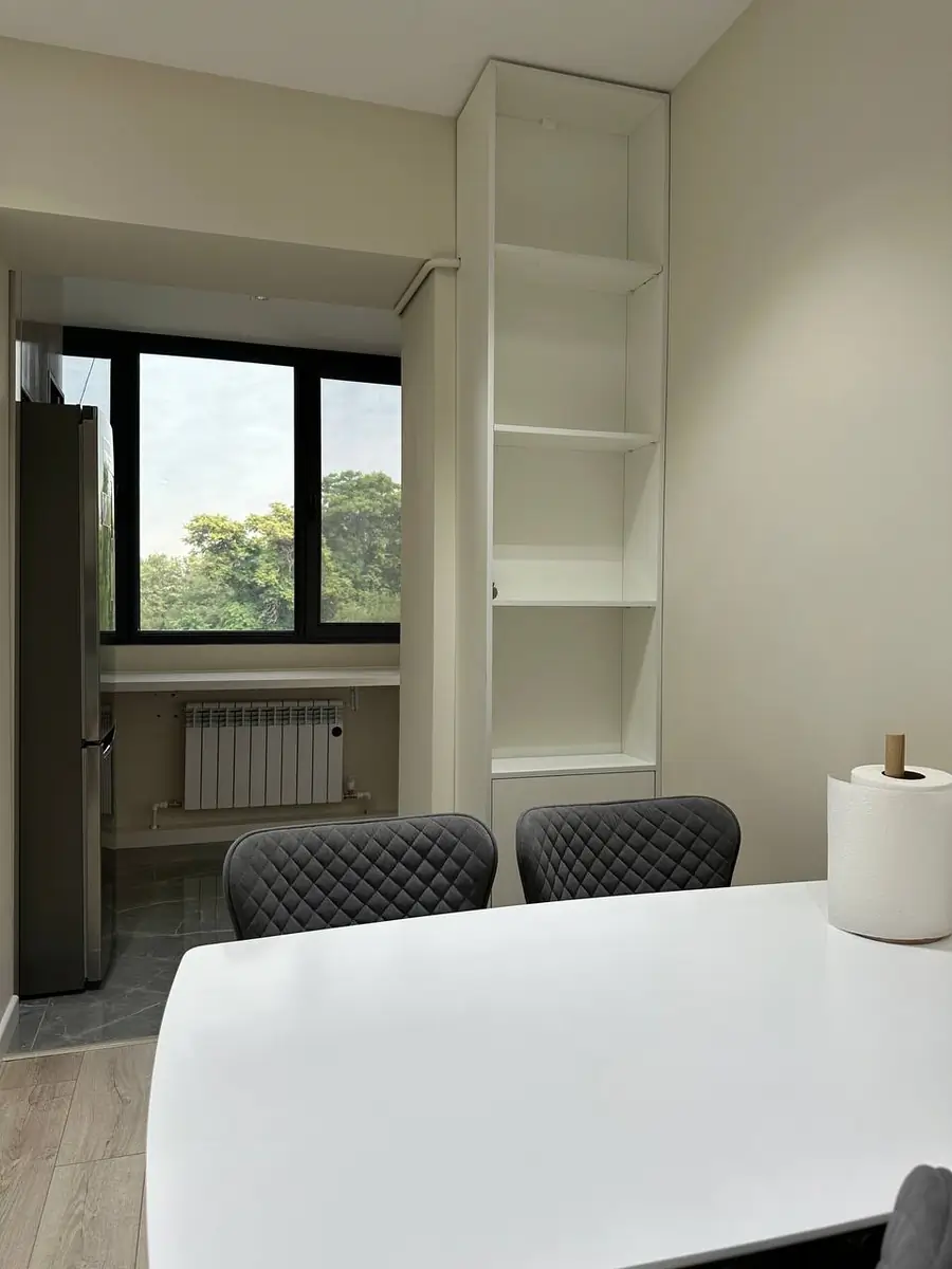 Ijaraga 4 xonali kvartira − 105 m²