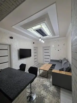 Сдается 3-комнатная квартира − 50 м²