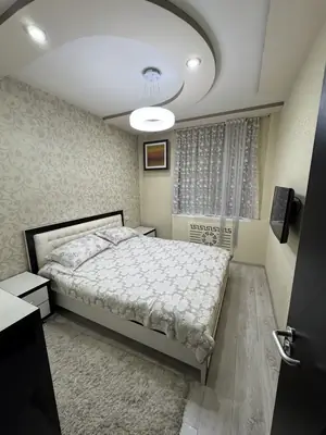 Сдается 2-комнатная квартира − 59 м²