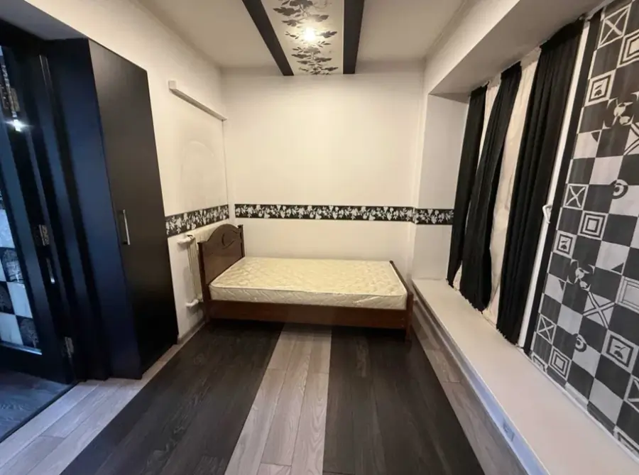 3 xonali kvartira sotiladi − 82 m²