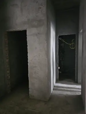 5 dan ortiq xonali kvartira − 188 m², 1/3 qavat