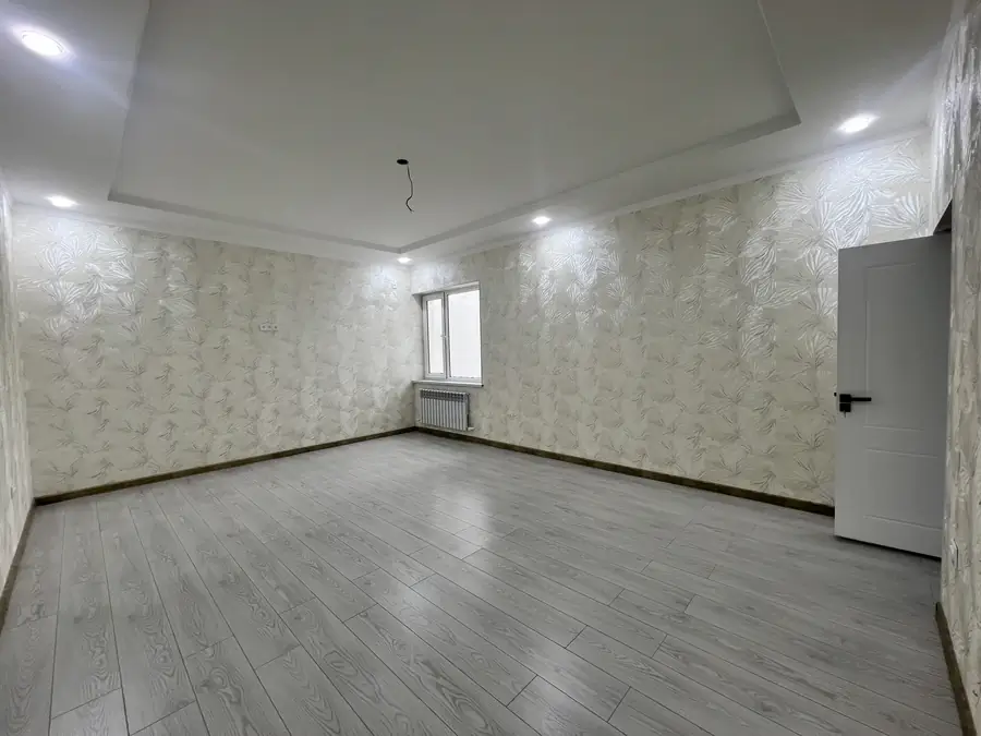 2 qavatli uy sotiladi − 225 m²