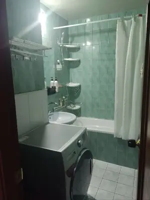 Сдается 3-комнатная квартира − 78 м²