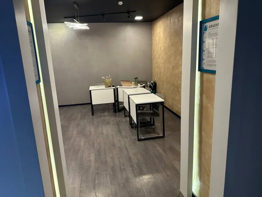 Ijaraga ofis − 164 m²
