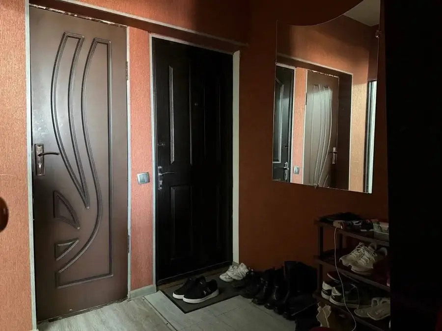 1 xonali kvartira sotiladi − 30 m²