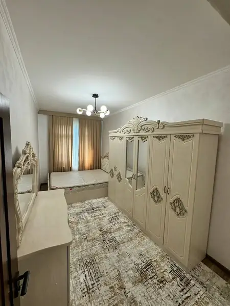 2-комнатная квартира − 49 м², 3/4 этаж