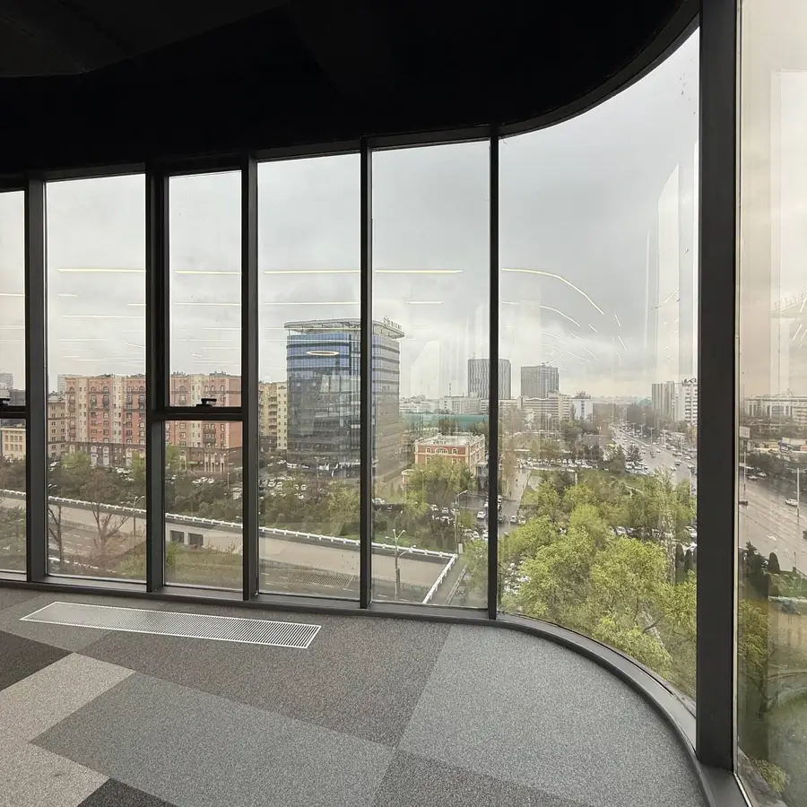 Ijaraga ofis − 500 m²