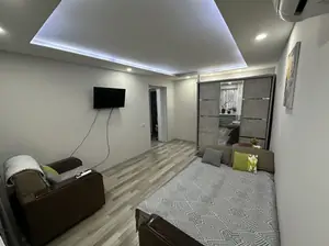 1 xonali kvartira − 28 m², 4/4 qavat