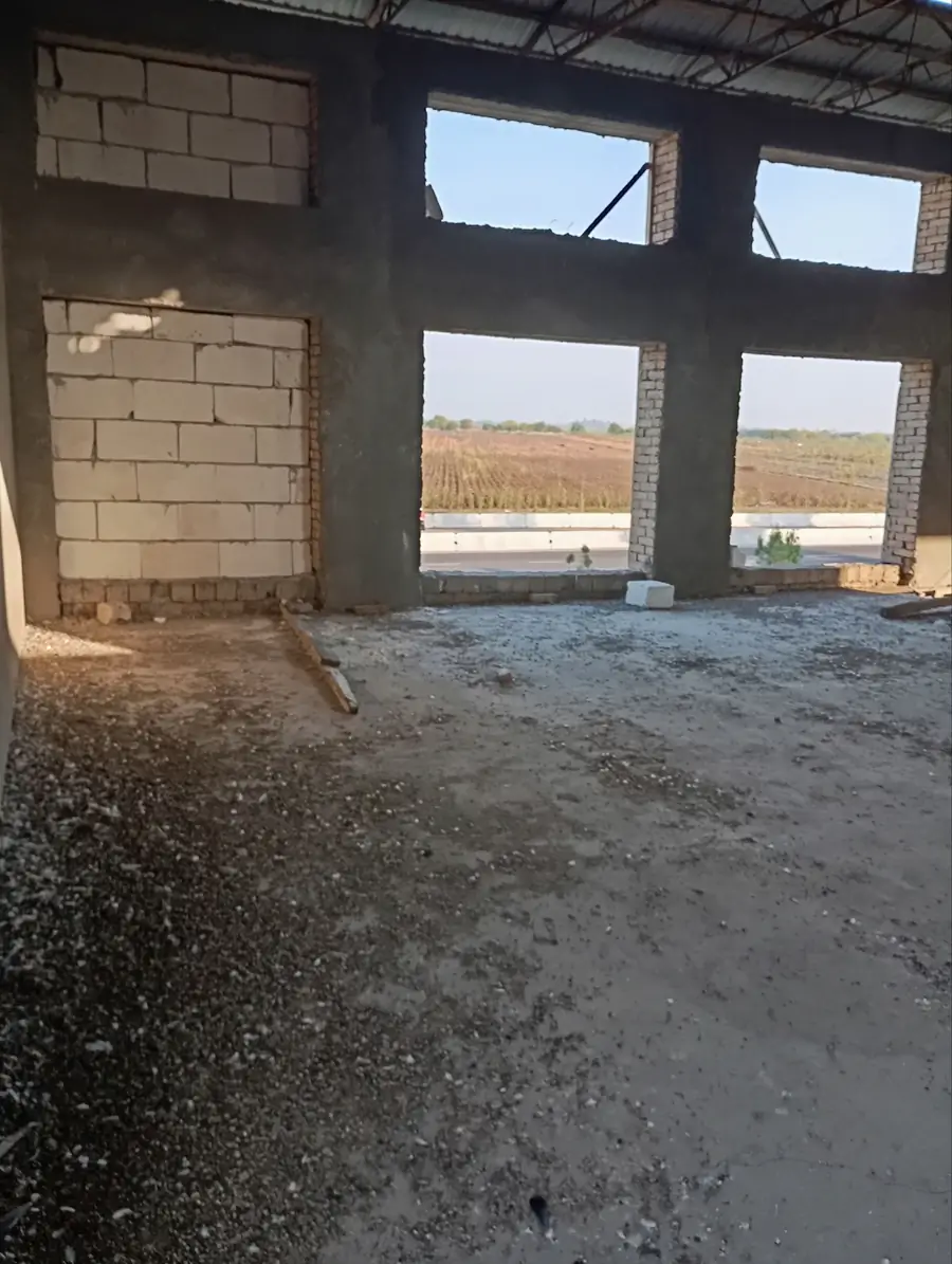 Savdo-sotiq maydoni sotiladi − 1300 m²