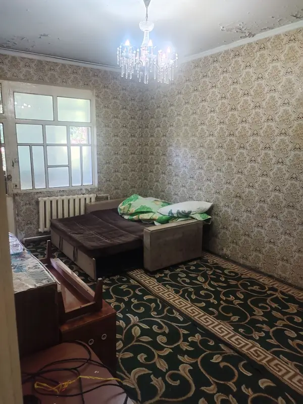 1 xonali kvartira − 33 m², 4/4 qavat