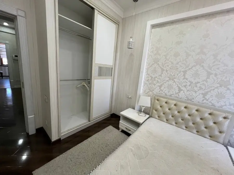 Ijaraga 3 xonali kvartira − 86 m²