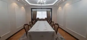 Сдается 4-комнатная квартира − 146 м²