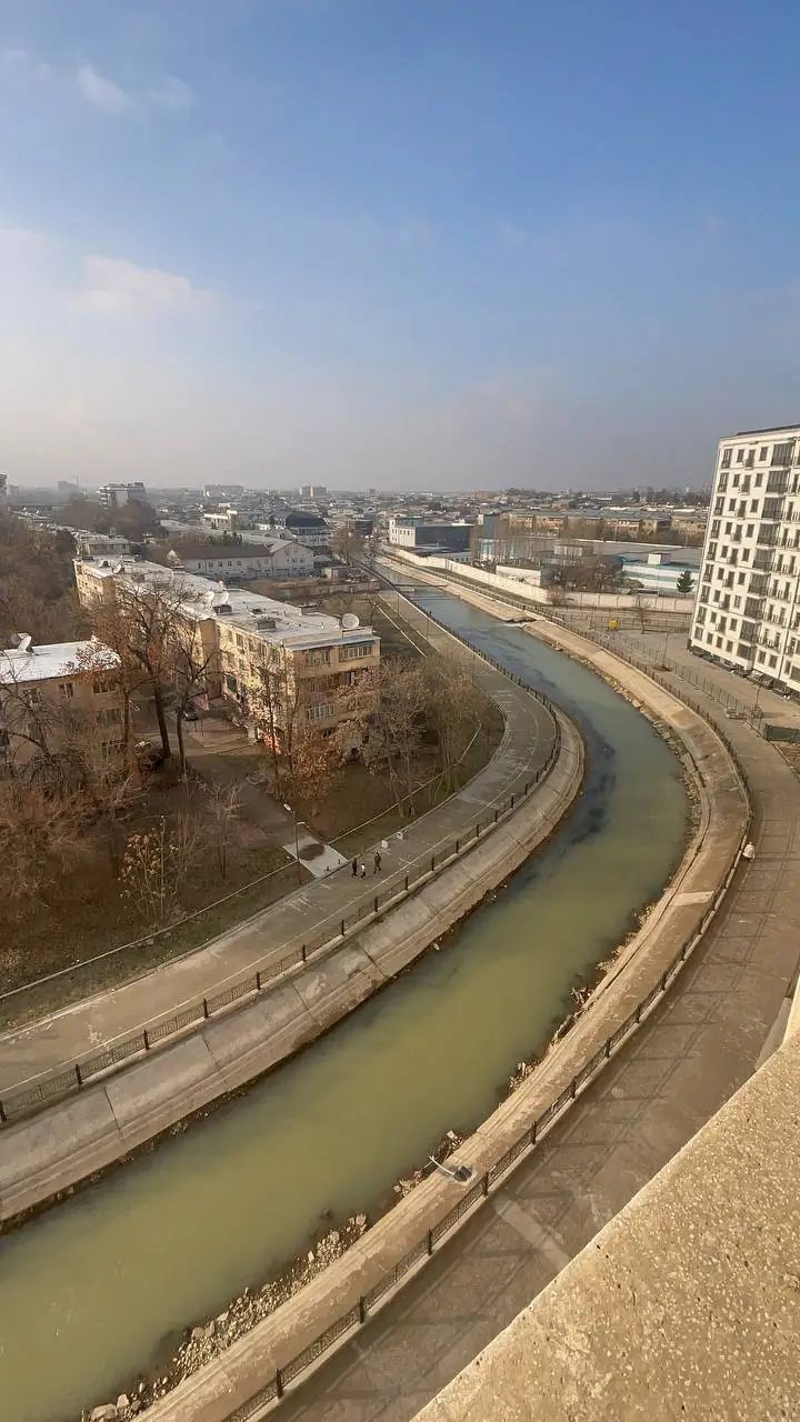 Продается 3-комнатная квартира − 113 м²