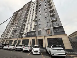 3 xonali kvartira sotiladi − 112 m²