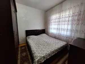 Сдается 3-комнатная квартира − 90 м²