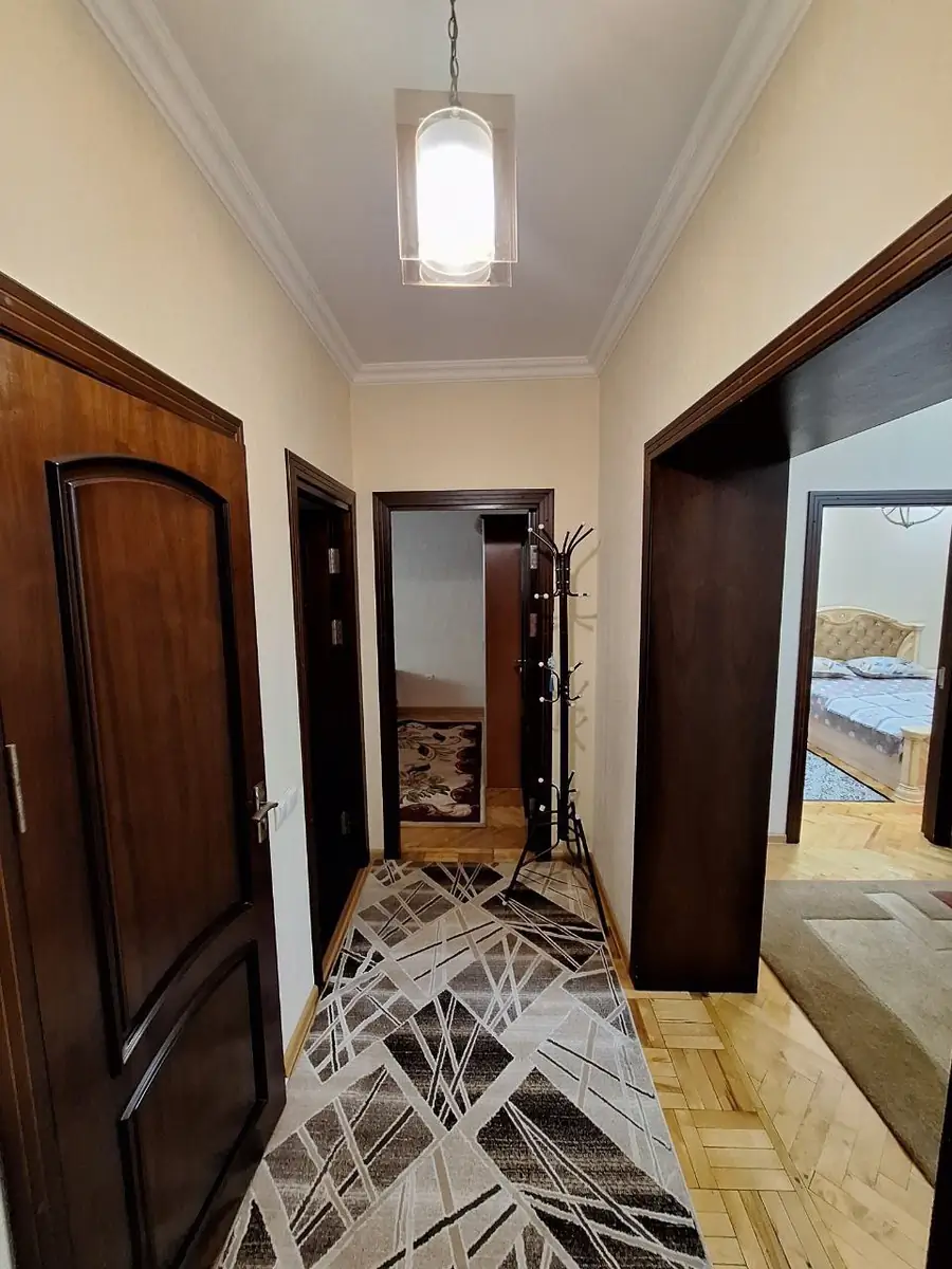 Ijaraga 3 xonali kvartira − 75 m²