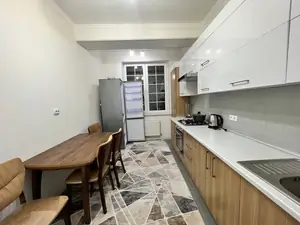 Ijaraga 2 xonali kvartira − 58 m²