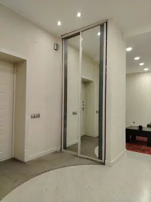 4 xonali kvartira − 107 m², 4/6 qavat