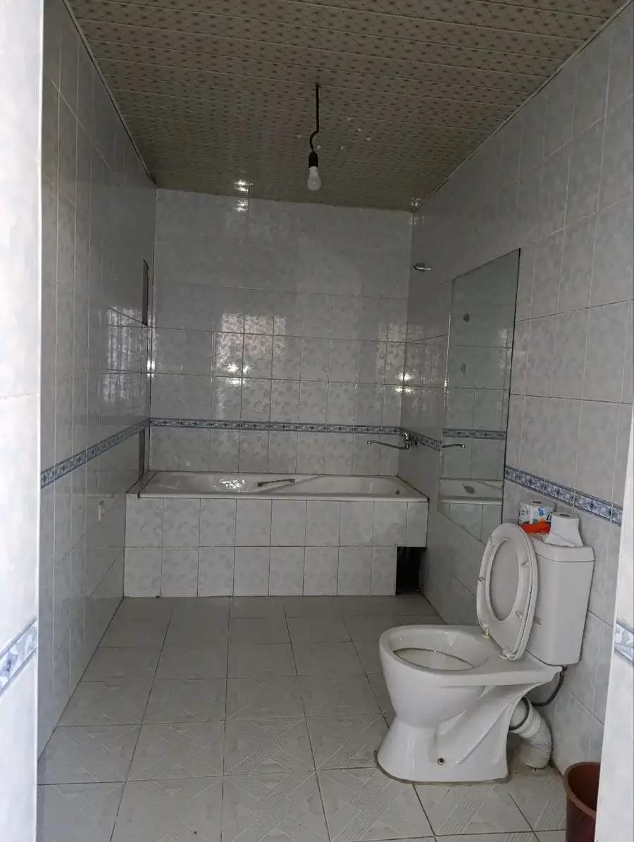 2 qavatli uy sotiladi − 450 m²