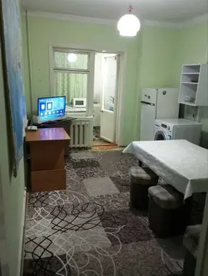 4 xonali kvartira − 90 m², 3/5 qavat