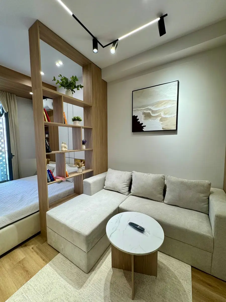1 xonali kvartira sotiladi − 26.4 m²