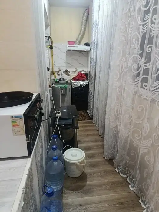 1 xonali kvartira sotiladi − 41.5 m²