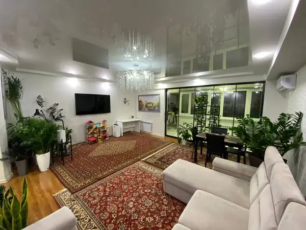 4-комн. квартира, 160 м², Яккасарайский район