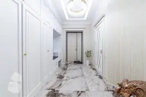 Ijaraga 3 xonali kvartira − 130 m²