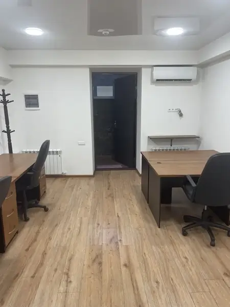 Ofis − 150 m², 0/2 qavat