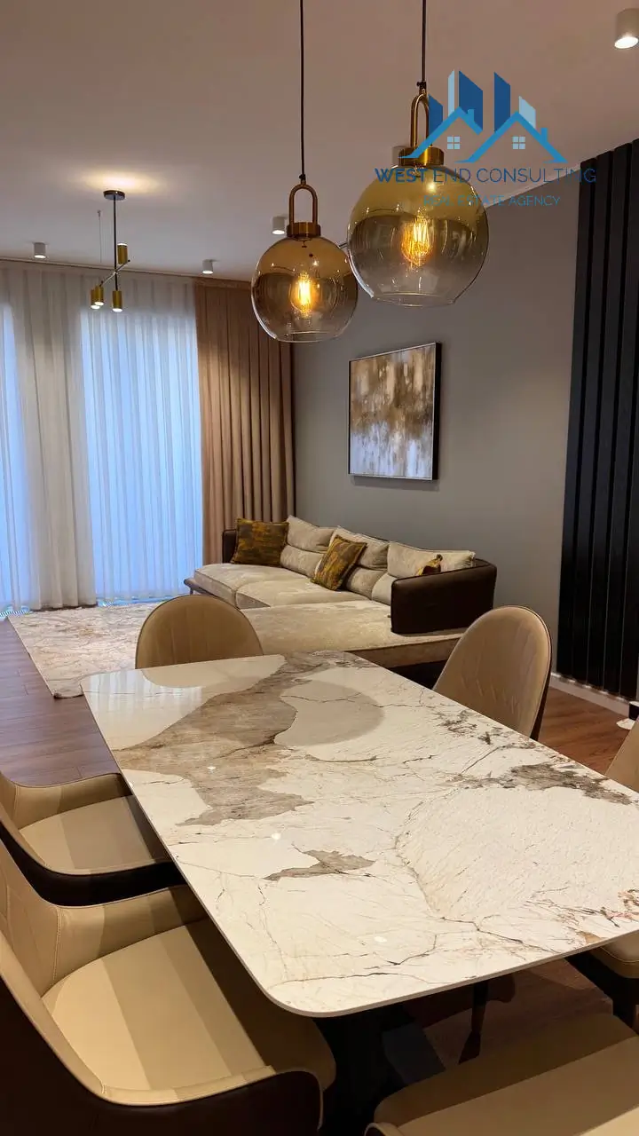 2 xonali kvartira sotiladi − 85 m²