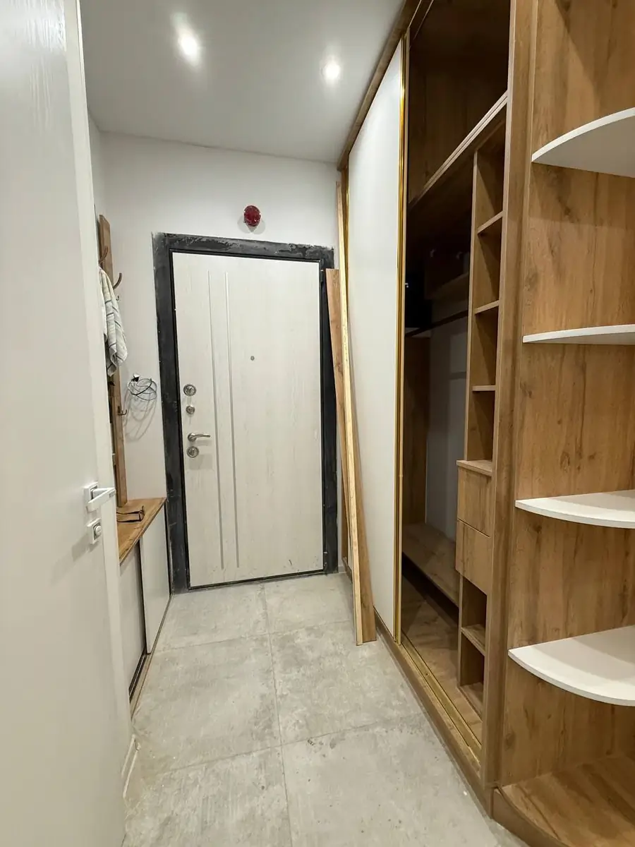 Сдается 2-комнатная квартира − 50 м²