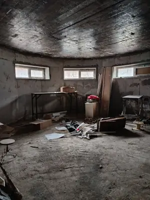 Более 5 xonali kvartira sotiladi − 329 m²