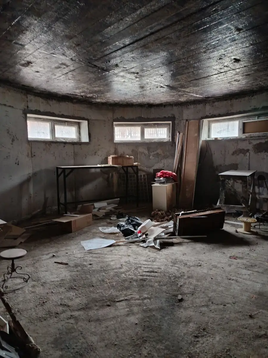 Более 5 xonali kvartira sotiladi − 329 m²